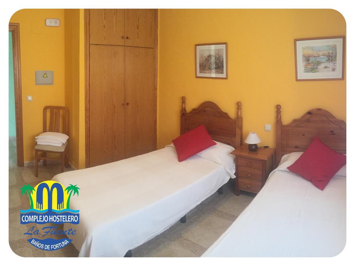 Complejo Hostelero La Fuente Fortuna Ngoại thất bức ảnh